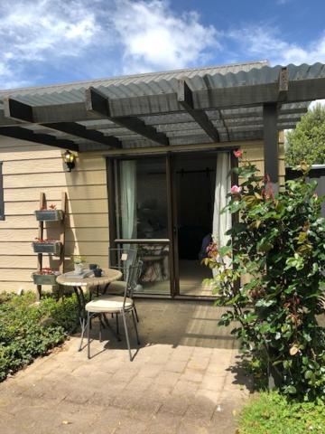 Tamahere Cedar Park Bed & Breakfast المظهر الخارجي الصورة